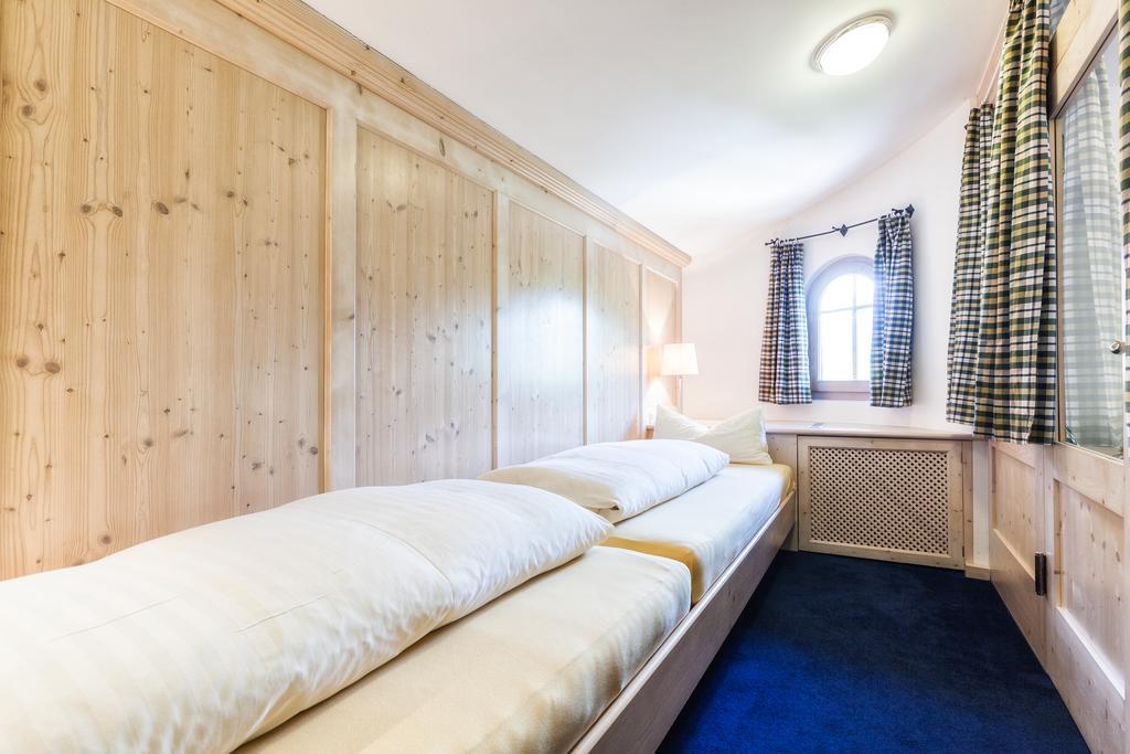 Apartments Margarethe Neukirchen am Grossvenediger Room photo