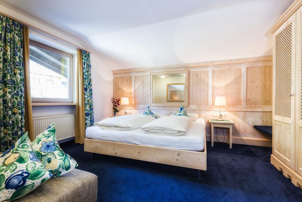 Apartments Margarethe Neukirchen am Grossvenediger Room photo